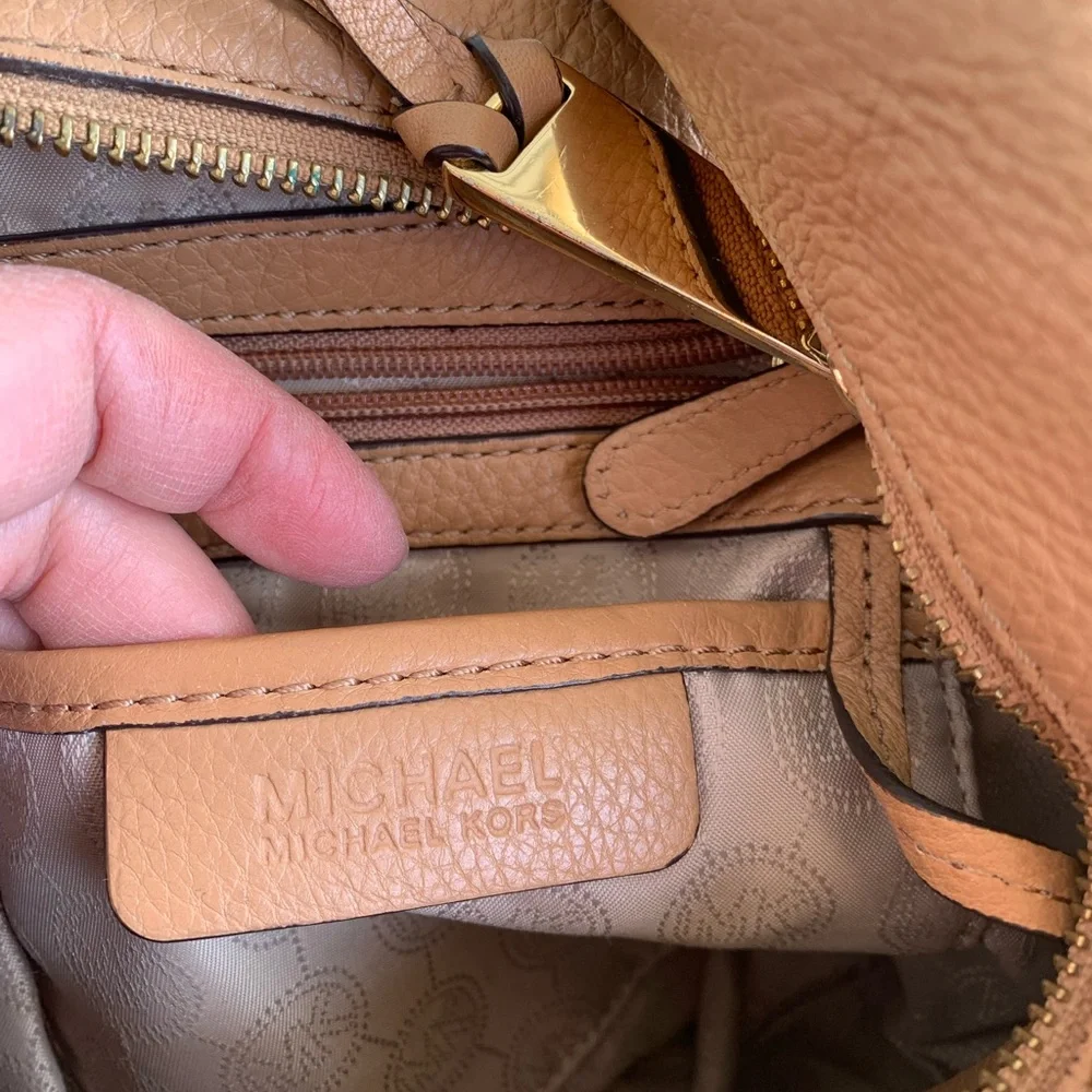 Michael Kors Tan Hobo Bag with Gold Zipper
